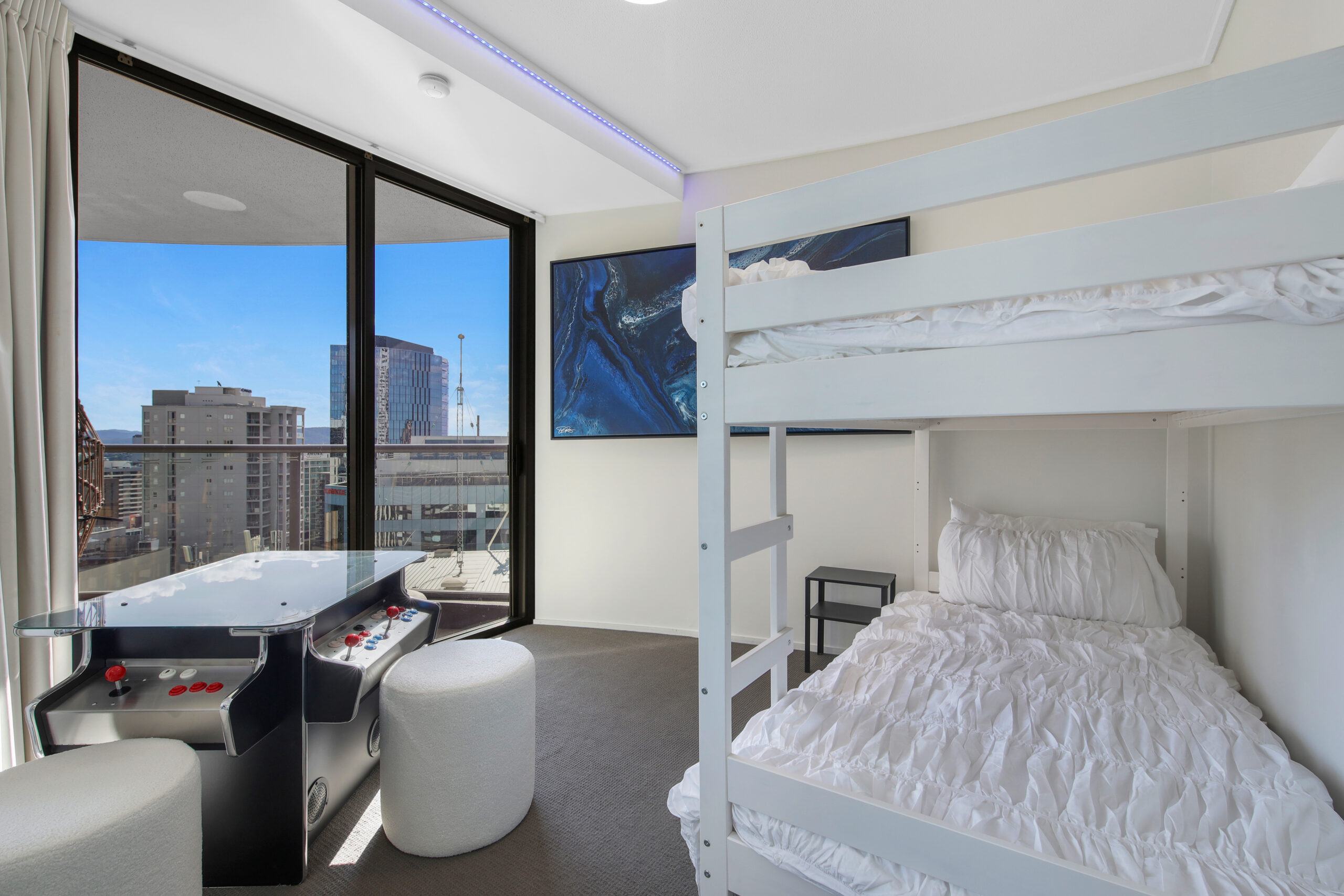 Hi Res - Internal Aur Oaks-1252